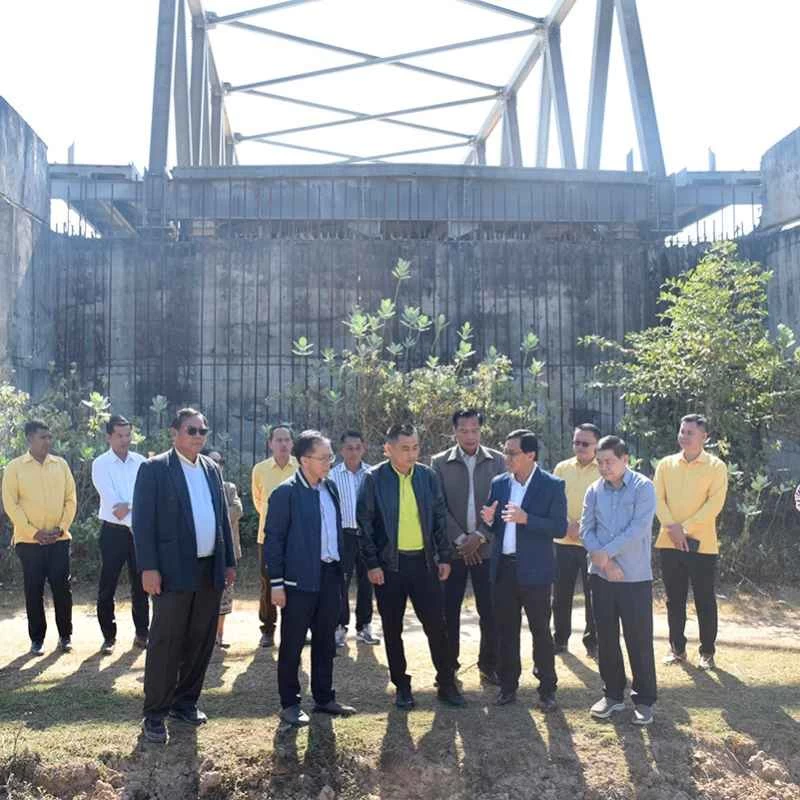 サラヴァン橋の建設が約10年ぶりに再開